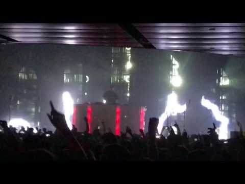 Tchami dropping a major mashup March 2017