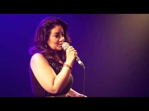 Luiza Borges e André Siqueira - Já não há madrugada -ao vivo no Teatro Café Pequeno