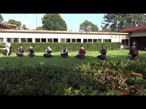 弓道日置流腰矢指矢の演武　Koshiya Kumiyumi, Battlefield Archery Demonstration