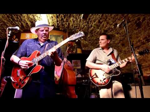 Mojo Blues Band plays 'She Walks Right In'