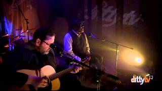 " Walk A Mile In My Shoes " Big Daddy Wilson / Memphis Tennessee / Ditty TV