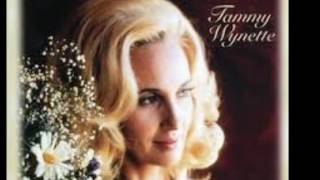 TAMMY WYNETTE     There Goes My Everything