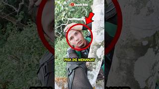 Download lagu Pria ini memanjat dan bertahan diatas pohon selama 4 jam, ternyata ini alasannya‼️😱 mp3
