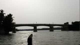 preview picture of video 'Thevally Bridge'
