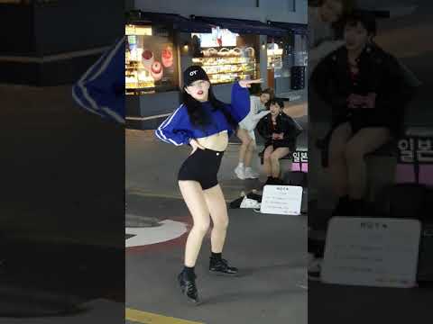 190414 #댄스팀무토 #Müt #무토 #무토서영 #스왈라(블랙핑크) #Swalla(BlackPink) @신촌명물거리파리바게뜨앞무토버스킹