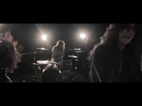 Smokin' Aces - The Ruckus (Official Video)
