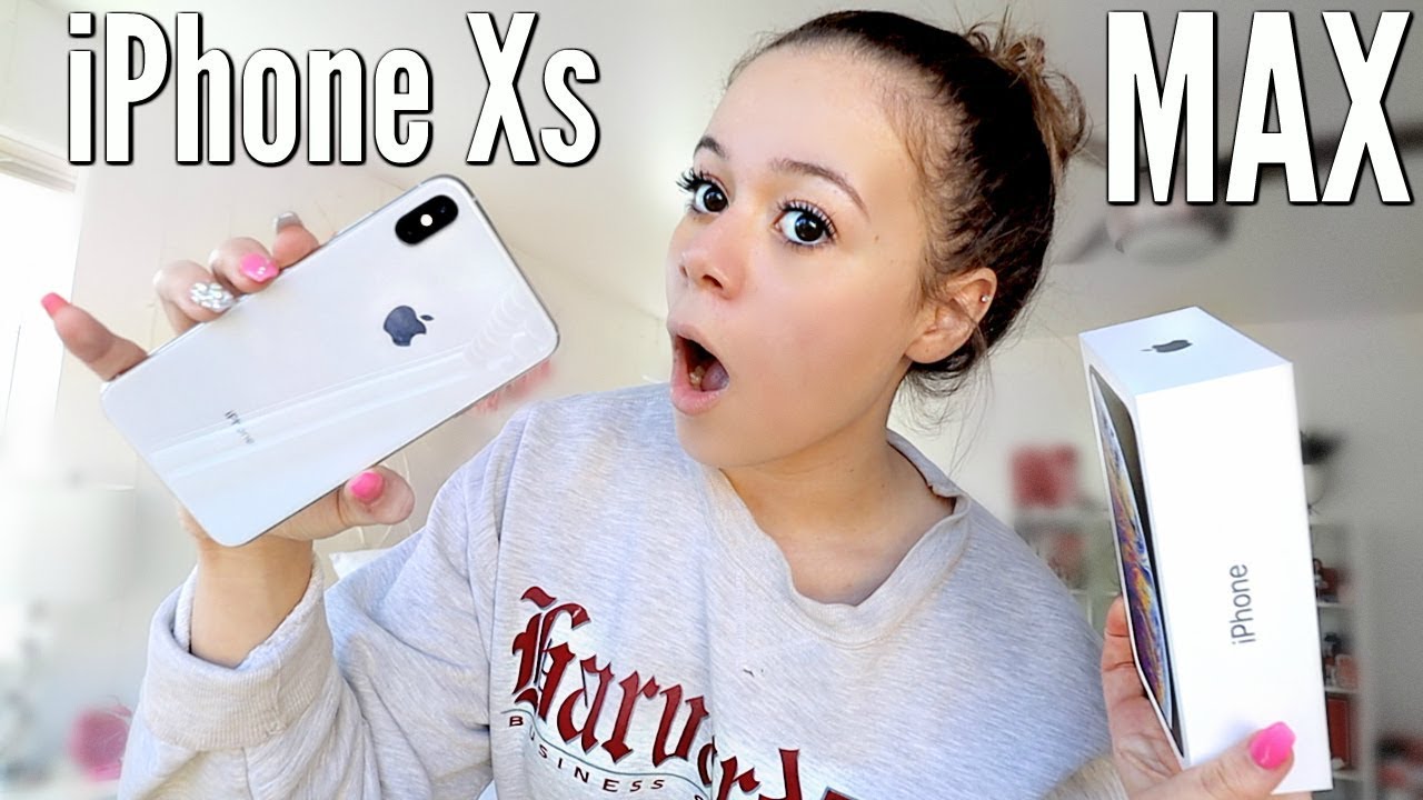 iPhone Xs Max Unboxing! | HeyItsSarai
