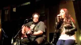 Holly Elle - Make You Move (Acoustic)