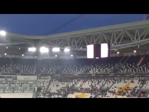 Ingresso giocatori Juventus F.C. - finale d'andata Tim Cup Primavera 2015/2016