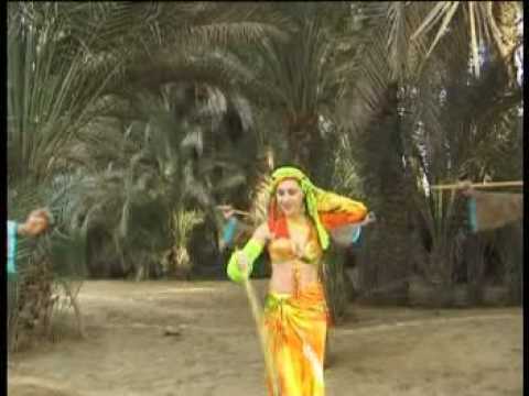 7 Yasmina in 'Saidi dance'