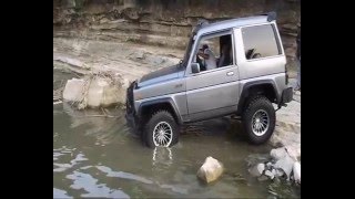 preview picture of video 'Offroad Susur Sungai Oyo with Taf Diesel Indonesia'