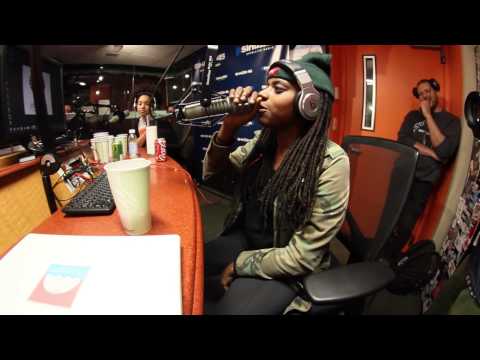 Chelsea Reject Freestyle on Showoff Radio with Statik Selektah