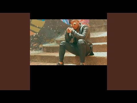 ELLA LLORA (feat. LOS DEL TEMPLO)