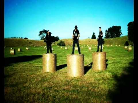 Blue Rain 'November Nights' (Old School).wmv