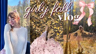 girly fall vlog: fall leaves, coffee shops, and more 🍁🌸
