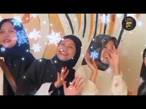 Gung Mirah Pemayun - Kedis Kedasih (Official Lyric Video)