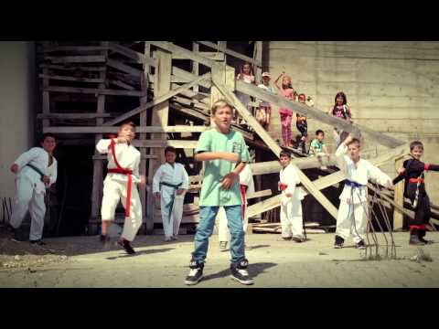 Adonis Krasniqi Ninxhat Polifonia