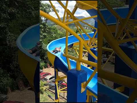TOBOGAN EN VILLETA CUNDINAMARCA - San Isidro Club Campestre Villeta  #turismo #colombia #travel