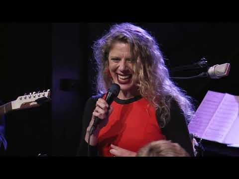 Zurich Jazz Orchestra mit Claudia Döffinger & Kristin Berardi - «Want You Back» (Sholtez-Döffinger)