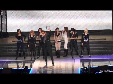 120311 K-Collection in Seoul  Girls' Generation - The Boys fancam