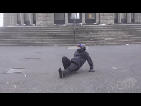 02-11-2021 Portland-Corbett, OR - Rare NW Oregon Blizzard Warning - Wind Knocks Man Over