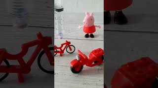 Download lagu big or smaaal? 🛵 #funny #comedy #trending #peppapig #cute  #viralvideo mp3
