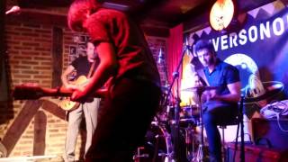 Guadalupe Plata, Huele a Rata-Serpientes Negras...