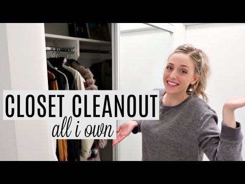 MINIMALIST CLOSET CLEANOUT AND DECLUTTER!