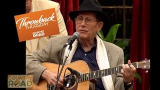 Chet Atkins - "I Still Write Your Name in the Snow"