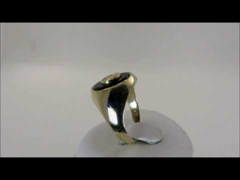 9 CT Yellow Gold Onyx Stone + Decorative Gold Insert Signet Ring (00305)