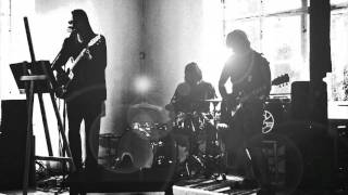 Freaky Fairytale band LIVE 2011 Skolgarden: Chewed bones