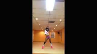 Que Rose #promise B smyth follow me on ig @querose21