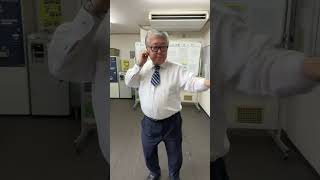何回やっても上手くいかないなー　テンポが合わないのかって自分はダンサーでもないので笑笑踊れないか？#三和交通 #踊おじさん #táxi #dançarino #spsm