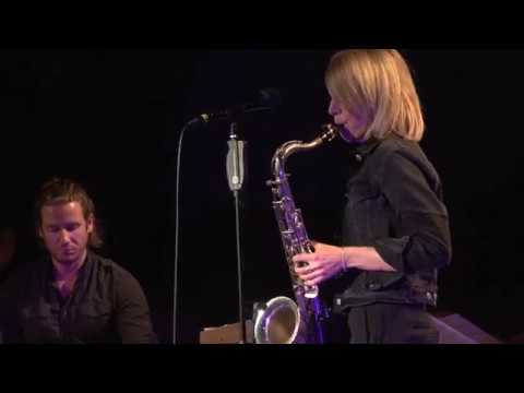 Stephanie Lottermoser COLD DUCK TIME (live at Red Horn District)