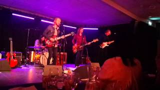 Fine line Kristofer Åström