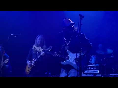 Devon Allman / Jimmy Hall / Eric Gales - Trouble No More