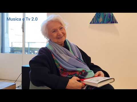 CLELIA D'ONOFRIO racconta il suo libro Rugiada a colazione (Intervista)