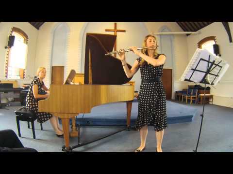 Lennox Berkeley Sonatina - flute and piano - Emily Andrews and Eva Hilmarsdottir