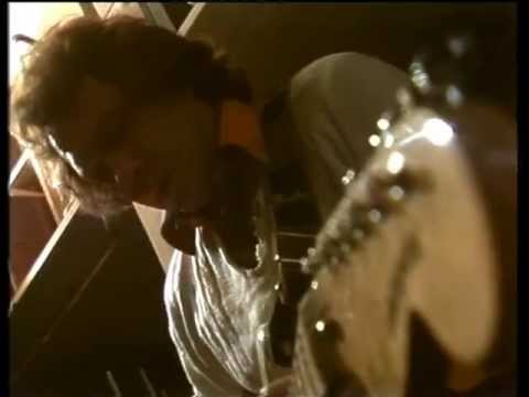 download lagu mp3 mp4 Treba Imat Dusu, download lagu Treba Imat Dusu gratis, unduh video klip Treba Imat Dusu