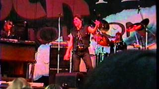 John Kay (de Steppenwolf) joue &quot;Rock &#39;N&#39; Roll Rebels&quot; au Rock Fest de Mtl le 03 juin 1998