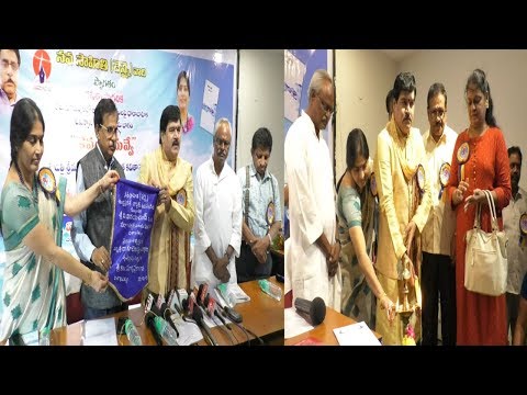 నెలకొరిగిన భారీ వృక్షం in Vijayawada, Vizagvision...