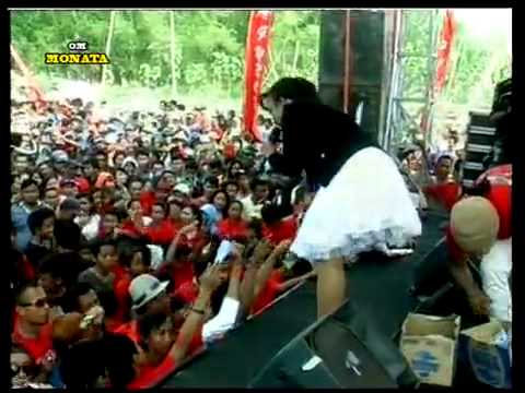 OM MONATA,TEMAN BIASA live JAKEN