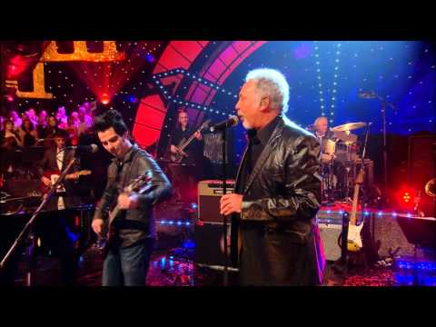 Tom Jones & Kelly Jones - Mama Told Me Not To Come (Jools Annual Hootenanny 2009) HD 720p