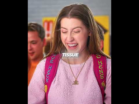 Sue finnally graduated 🤧