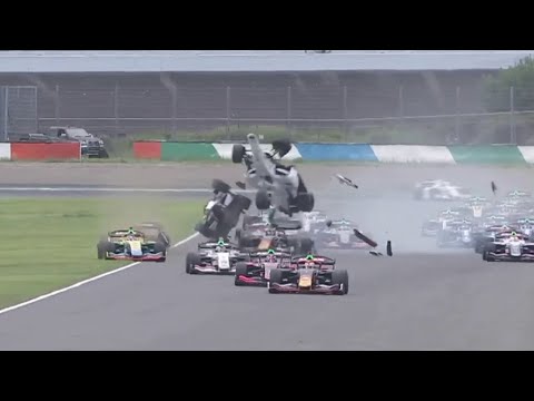 Cars go airborne at Motegi during Round 7 of Super Formula 2023