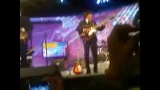 TWIST Y GRITOS GRUPO HELP