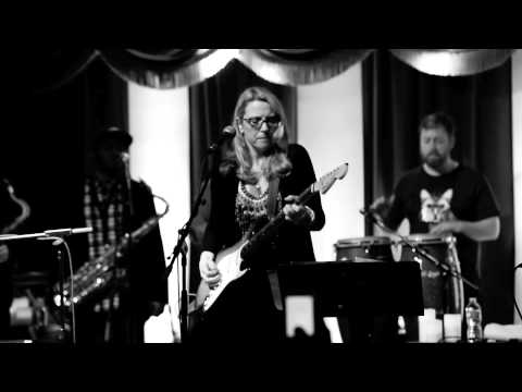 Soulive feat Susan Tedeschi- There's  A Break In The Road (Wed 3/19/14)