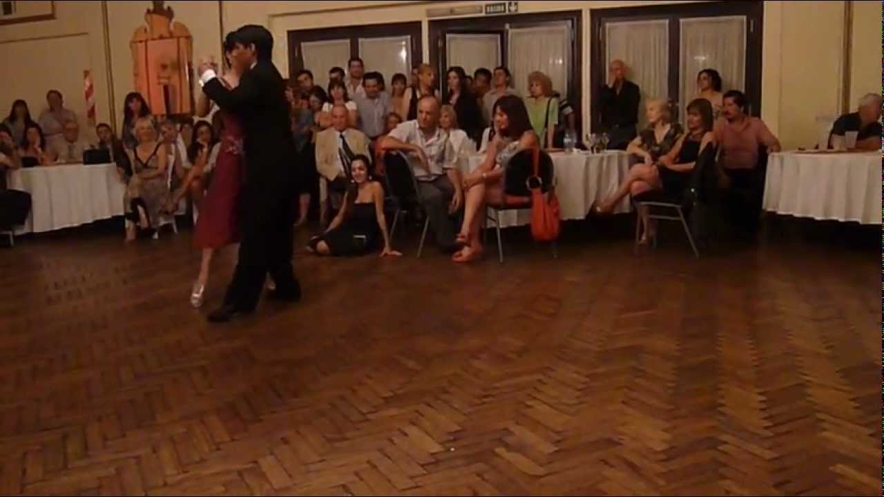 Julieta Qüesta y Raúl Choque - Metafierro - Juan D'Arienzo