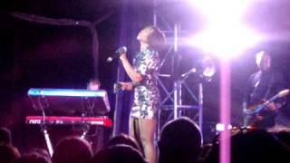 Beverley knight &#39;Beautiful Night&#39; Live at the Leas folkestone 15/11/09