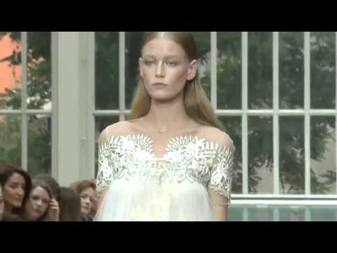 RegimeStoreCompany France - Julien Macdonald - Spring/Summer 2015 - London Fashion Week